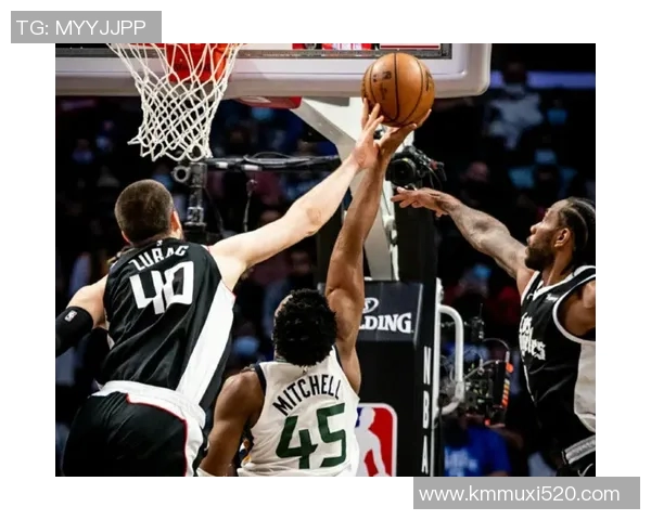 莫斯利谈轮换:赛前肯定会明确既定部署 赛中根据情况对位调整 莫斯利谈轮换:赛前肯定会明确既定部署 赛中根据情况对位调整