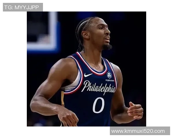 马克西首节爆发：15分3断，得分超全队一半